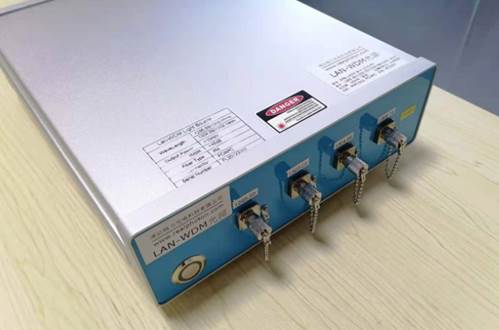 LAN WDM测试光源, 波长1295/1300/1304/1309nm DFB