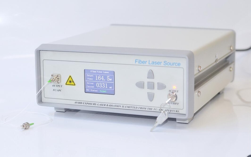 低偏振ASE宽谱光源 2um波段 覆盖1850~2000nm