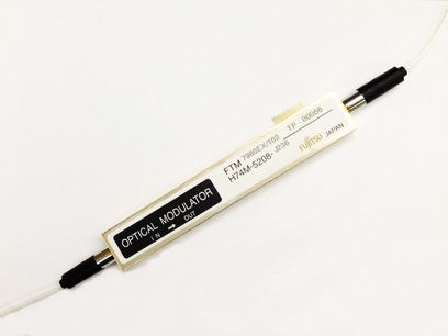 40G速率 IQ/QAM铌酸锂调制器, 富士通Fujitsu FTM7960EX 双驱